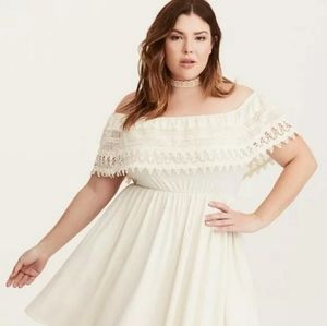 ISO LACE TRIM OFF SHOULDER V-HEM DRESS